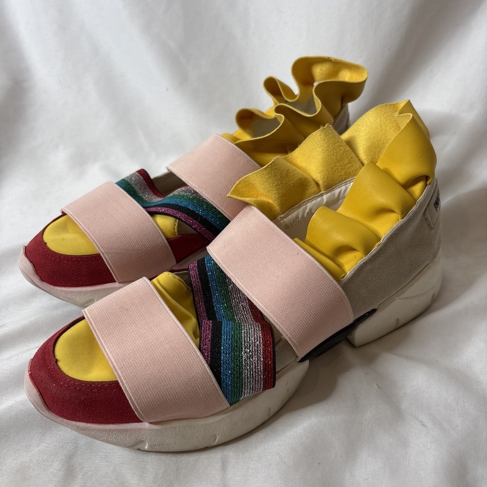 PNK Elephant Ruffle Sneakers‎ Women's 10-10.5 (41) Rainbow Strap Colorful